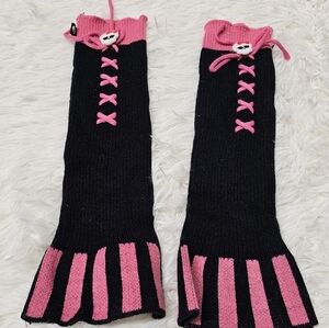 Monster High Vintage Mattel 2013 Pink and Black Kids Lace-up Leg Warmers